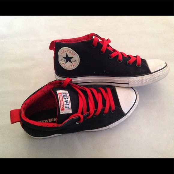 converse chuck taylor mid cut